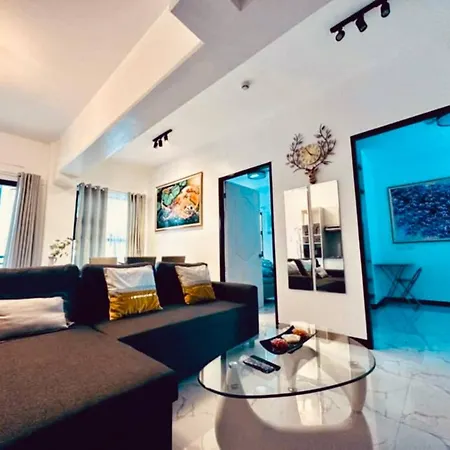 Room In Condo - Spacious Fully Furnished 2Br Condo In Mactan
