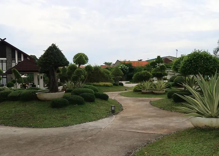 Spacious Fully Furnished 2br In Mactan Affittacamere 3*